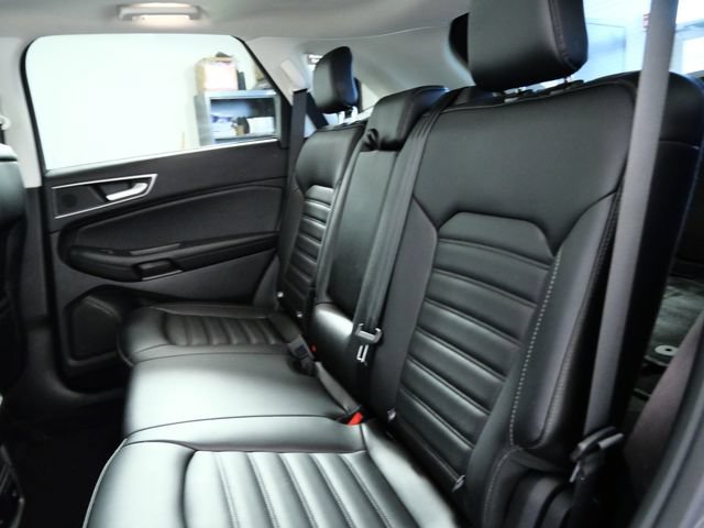 Certified 2024 Ford Edge SEL w/ Convenience Package AWD/4WD image 15