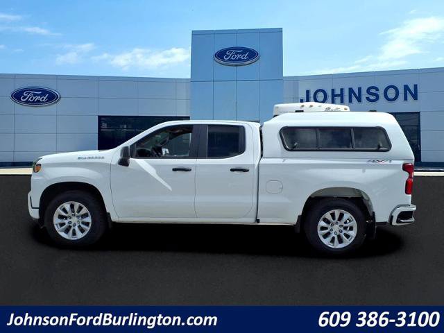 Used 2020 Chevrolet Silverado 1500 Custom w/ Custom Value Package AWD/4WD image 6