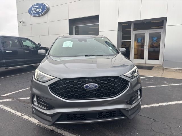 Certified 2024 Ford Edge ST-Line image 8