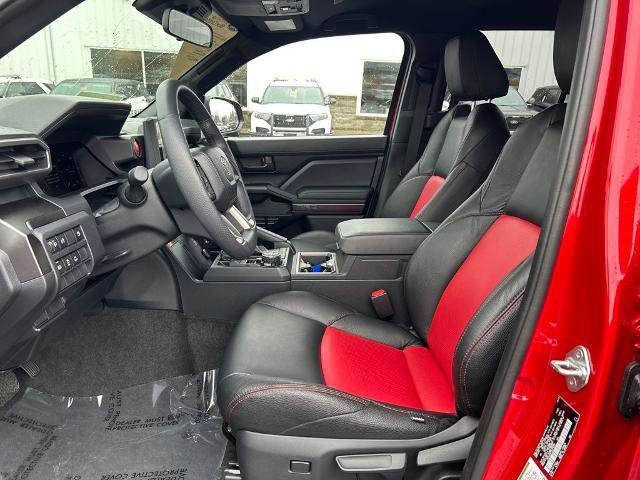 Used 2025 Toyota 4Runner TRD Off-Road image 5