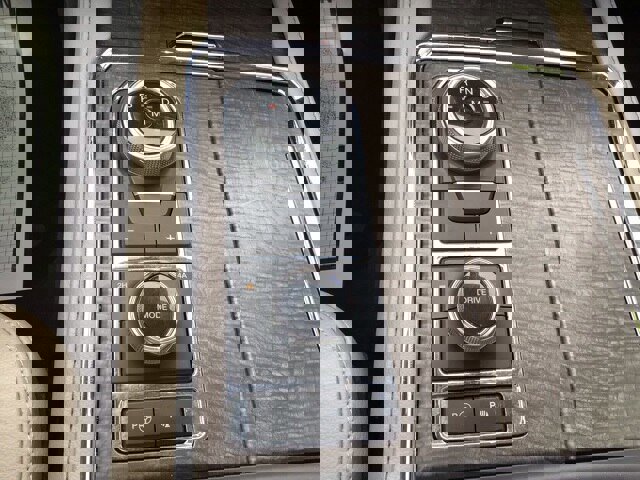 Certified 2021 Ford Expedition Limited image 19