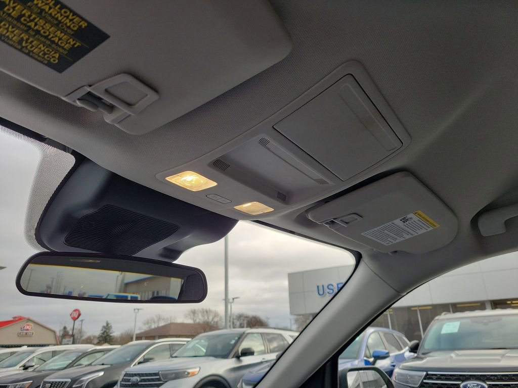 Certified 2023 Ford Maverick XLT image 30