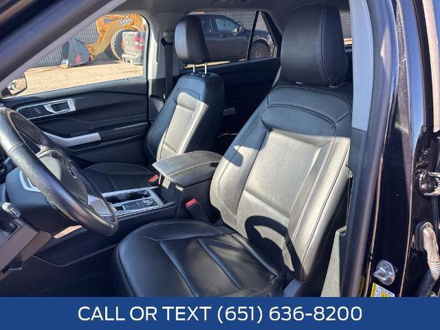 Certified 2022 Ford Explorer XLT w/ Equipment Group 202A AWD/4WD image 27