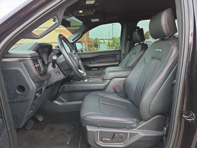 Certified 2023 Ford Expedition Max Platinum RWD image 10