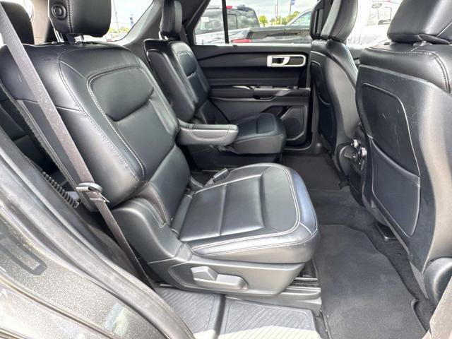 Certified 2020 Ford Explorer XLT w/ Equipment Group 202A RWD image 12