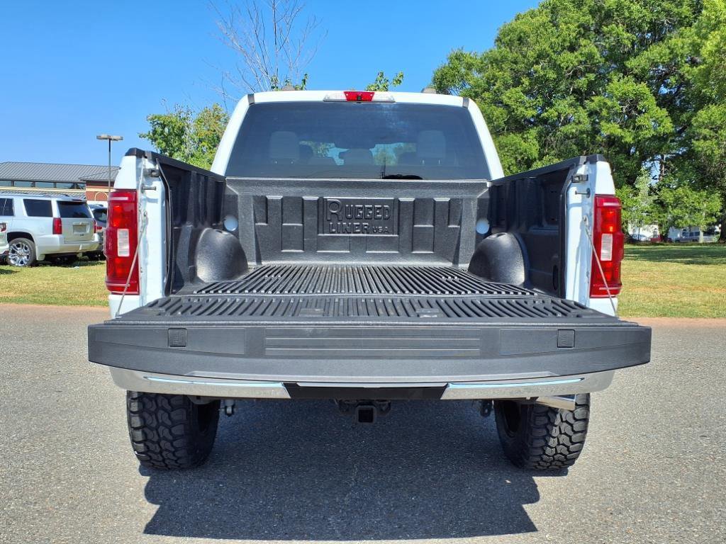 Certified 2022 Ford F150 XLT w/ Equipment Group 302A High image 21