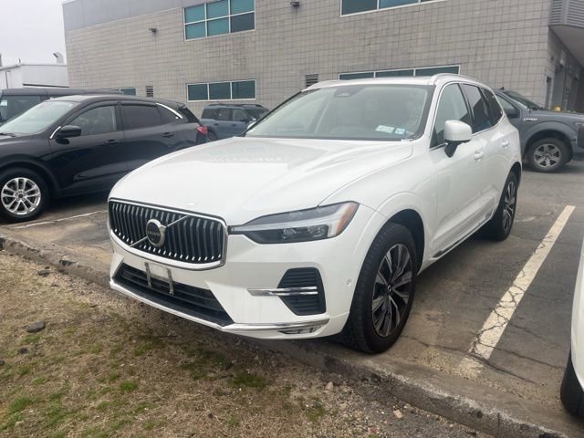Used 2023 Volvo XC60 B5 Plus