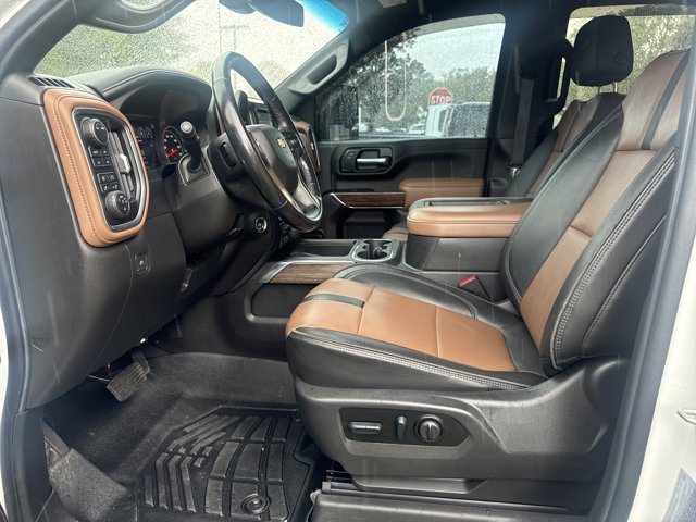 Used 2022 Chevrolet Silverado 3500 High Country w/ Safety Package II AWD/4WD image 20