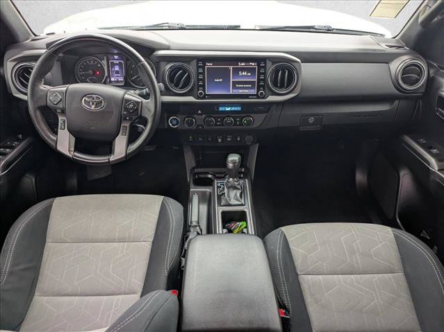 Used 2022 Toyota Tacoma TRD Sport w/ Technology Package AWD/4WD image 19