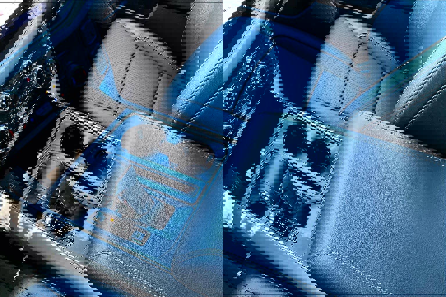 Certified 2025 Ford F150 Lariat w/ Equipment Group 501A Mid image 17