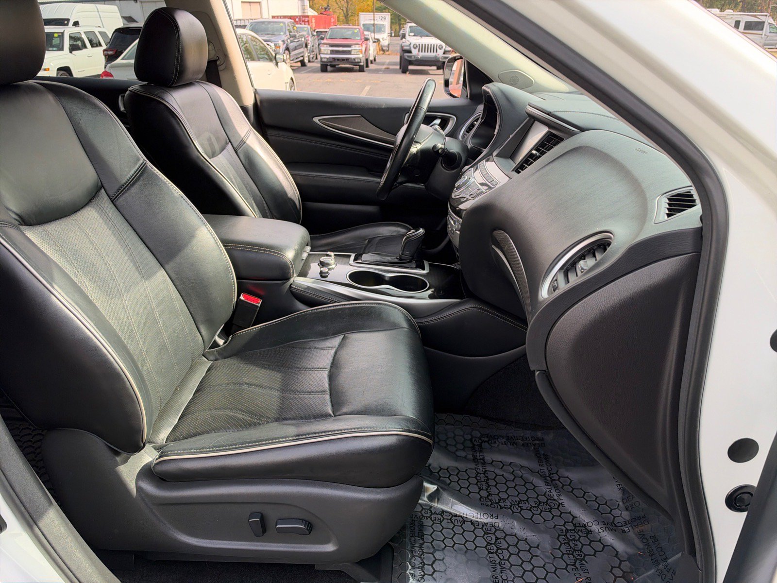 Used 2017 INFINITI QX60 Luxe w/ Premium Plus Package AWD/4WD image 20