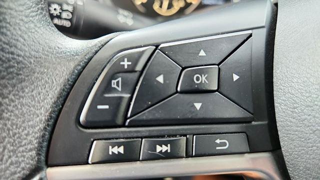 Used 2024 Nissan Altima 2.5 SV FWD image 21