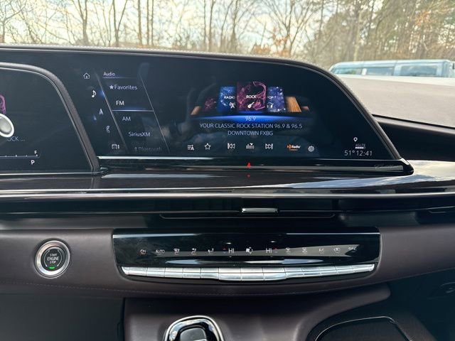 Used 2022 Cadillac Escalade Sport Platinum image 14