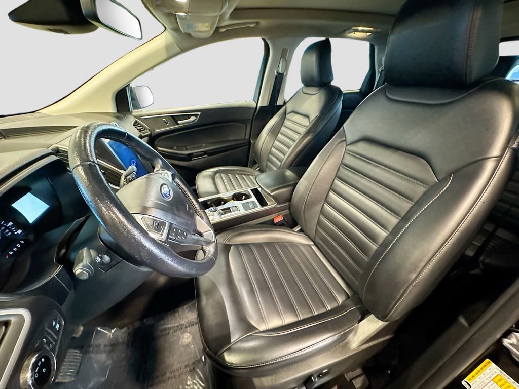 Certified 2023 Ford Edge SEL w/ Convenience Package AWD/4WD image 17