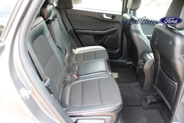 Certified 2025 Ford Escape ST-Line FWD image 12
