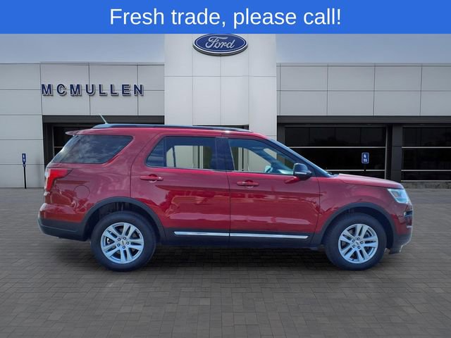 Certified 2019 Ford Explorer XLT w/ Equipment Group 202A AWD/4WD image 8