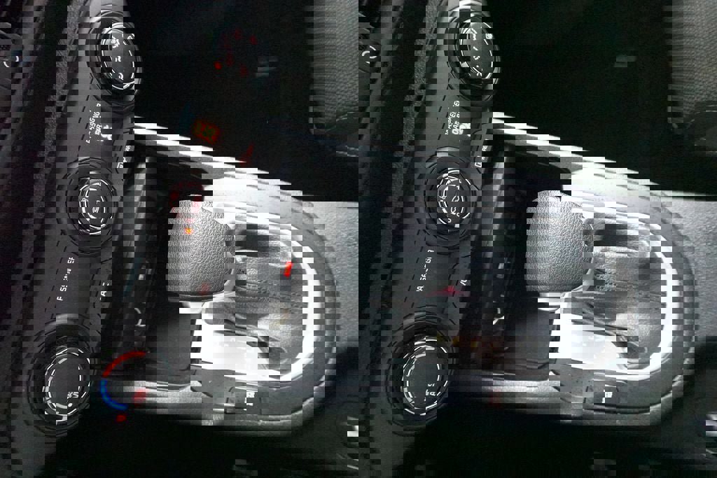 Used 2024 Kia Forte LXS image 20