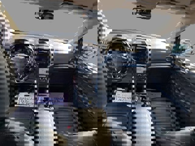 Certified 2024 Ford Edge SEL image 9