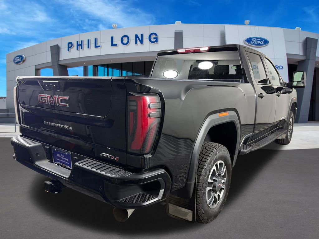 Used 2024 GMC Sierra 2500 AT4 AWD/4WD image 5