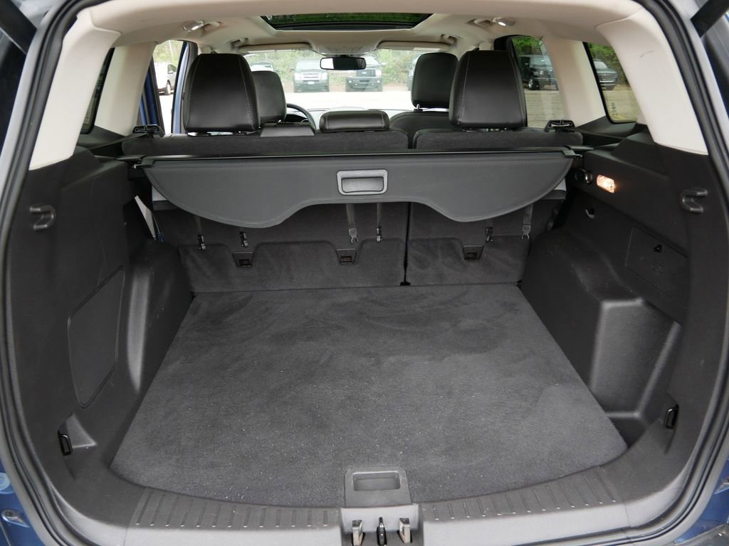 Certified 2018 Ford Escape Titanium AWD/4WD image 10