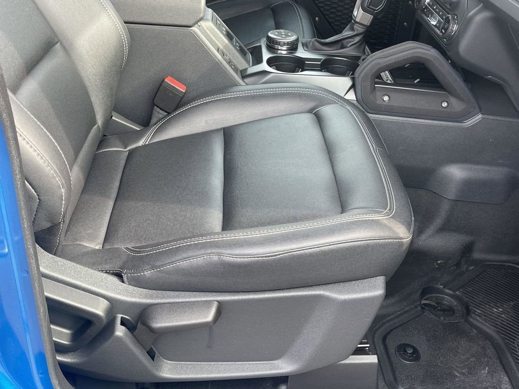 Certified 2025 Ford Bronco Badlands image 16