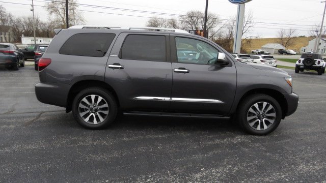 Used 2021 Toyota Sequoia Limited image 6