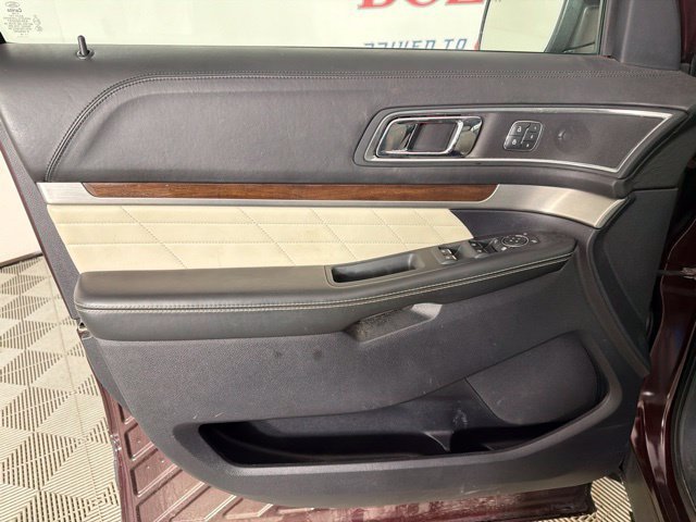 Certified 2018 Ford Explorer Platinum AWD/4WD image 21