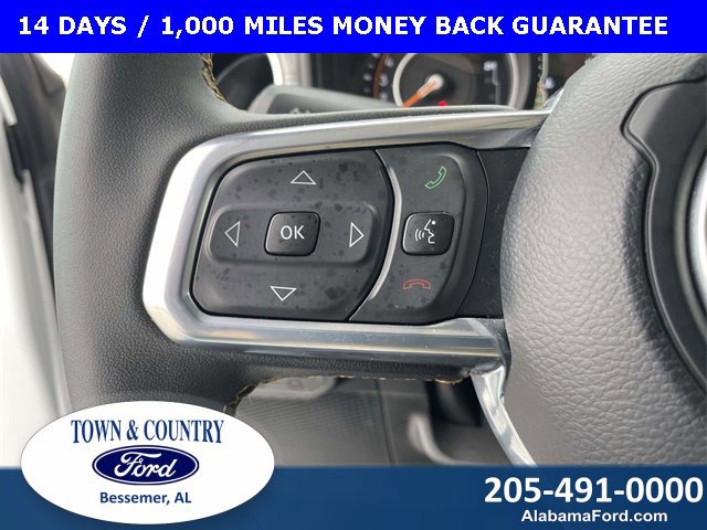 Used 2025 Jeep Wrangler Sahara image 20