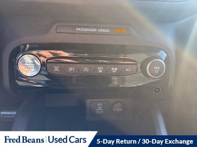 Certified 2023 Ford Escape ST-Line Elite image 22