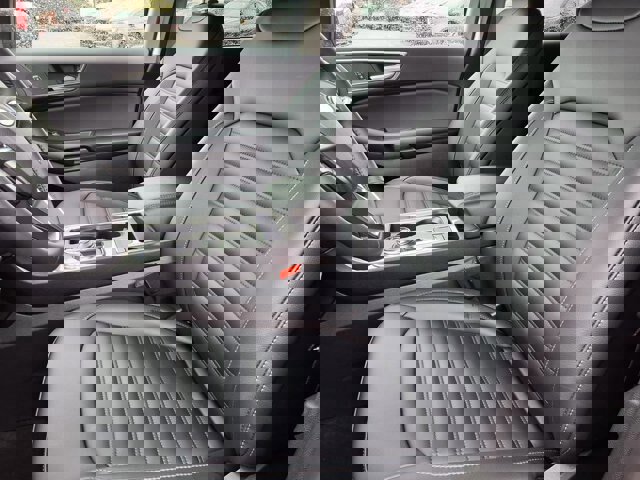 Certified 2024 Ford Edge SEL w/ Convenience Package image 5