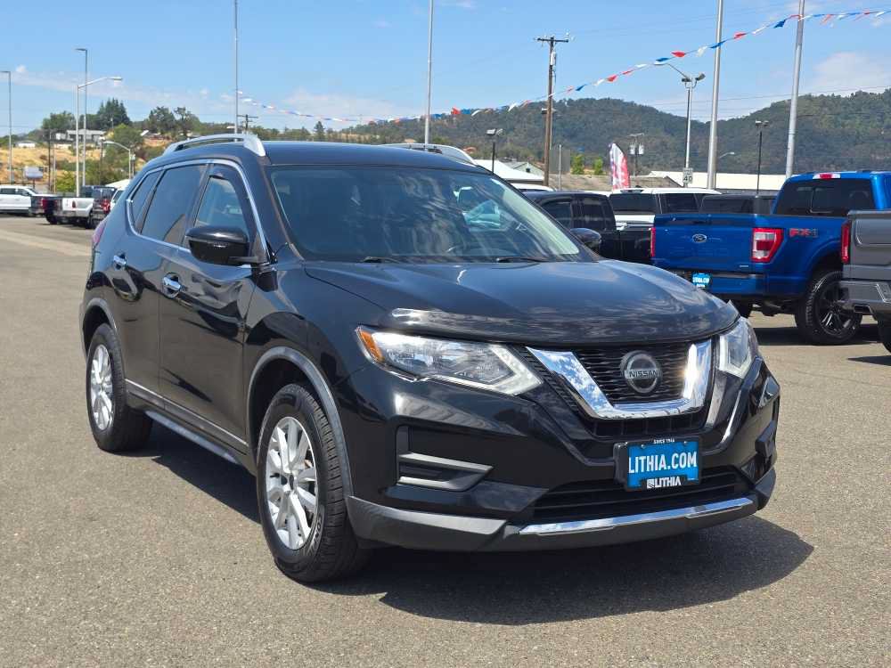 Used 2018 Nissan Rogue SV AWD/4WD image 7