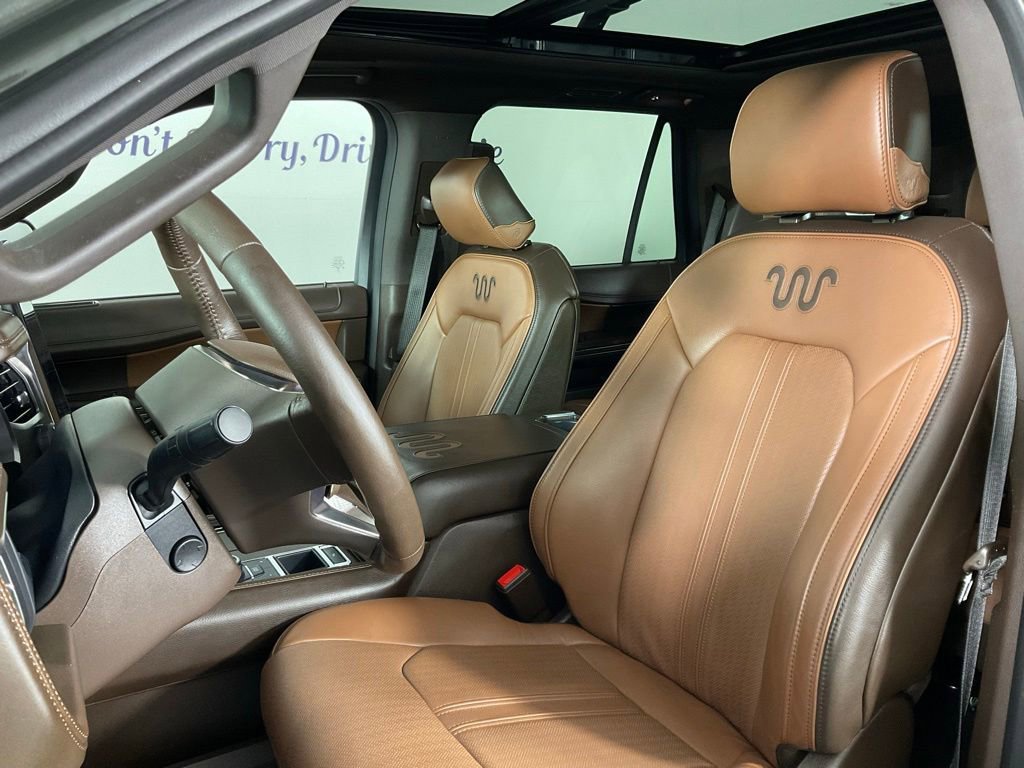 Certified 2023 Ford Expedition King Ranch RWD image 13