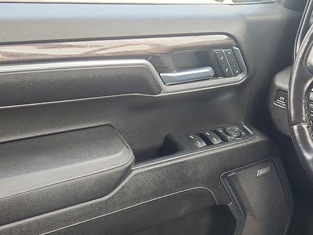 Used 2023 Chevrolet Silverado 1500 LTZ image 11