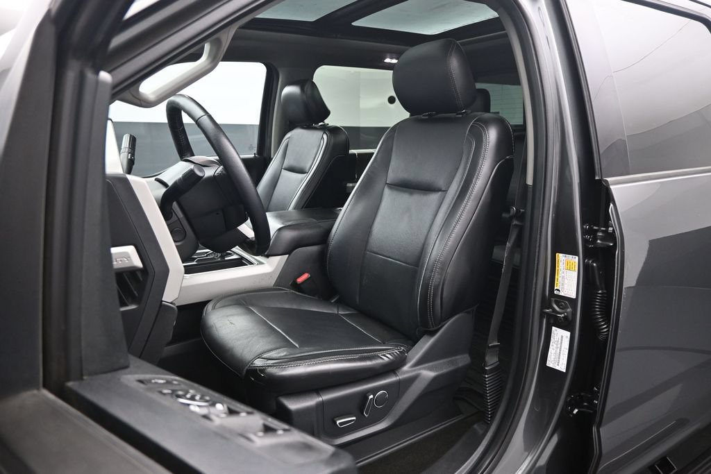Certified 2017 Ford F250 Lariat w/ Lariat Ultimate Package AWD/4WD image 9