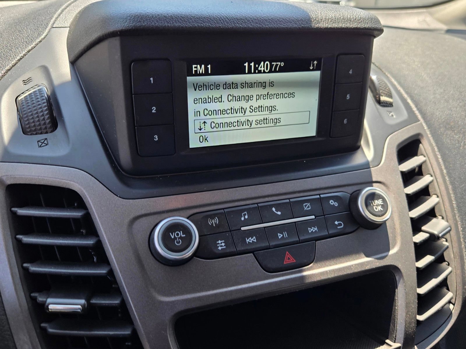 Certified 2020 Ford Transit Connect XL FWD image 25