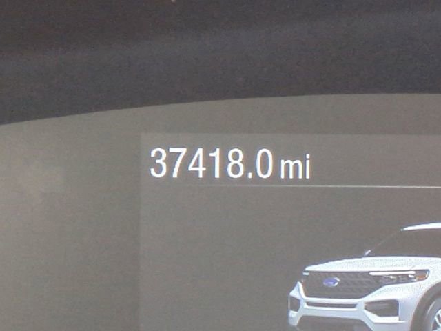 Certified 2023 Ford Explorer 2WD image 25