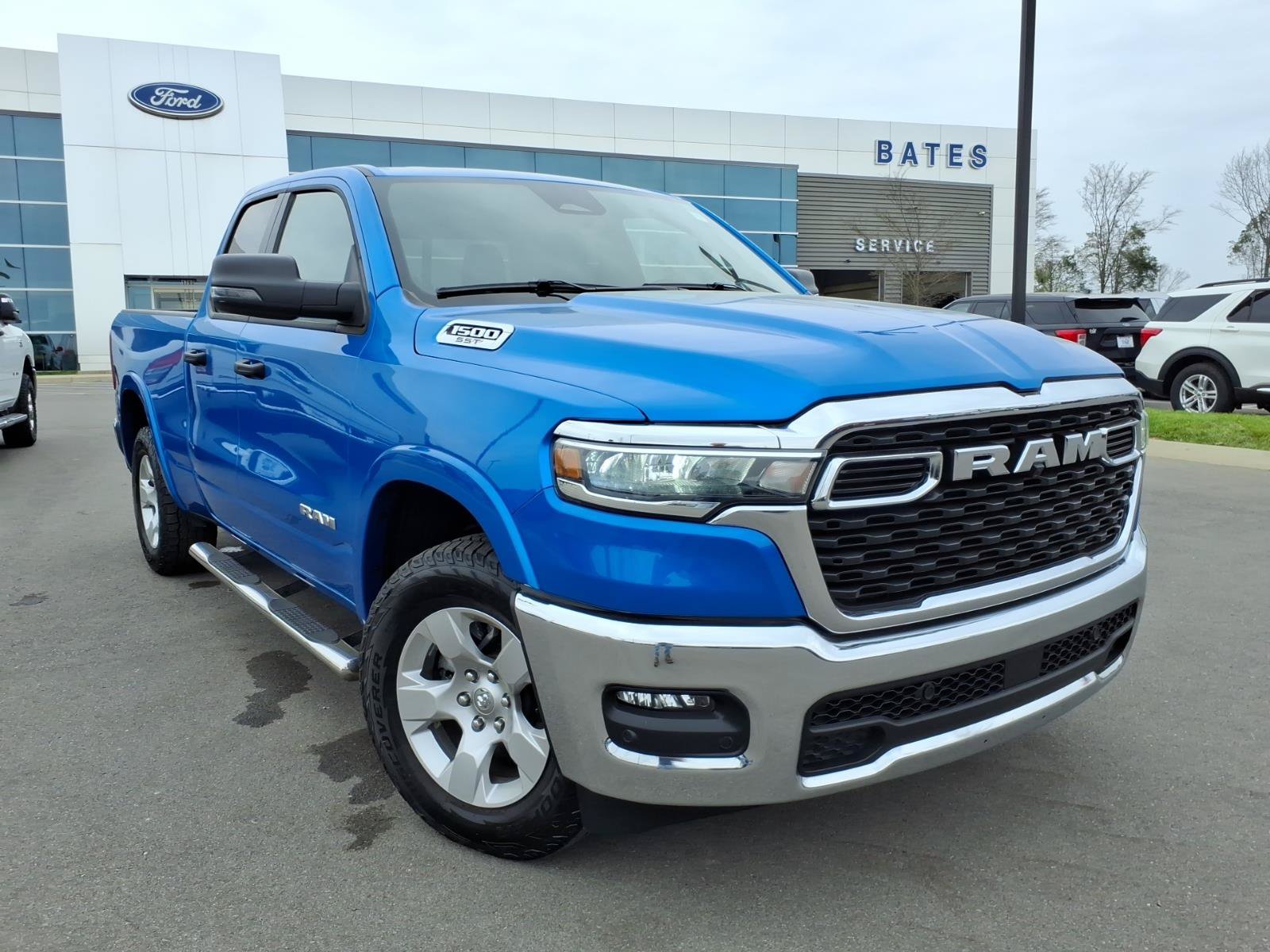 Used 2025 RAM 1500 Big Horn AWD/4WD image 1