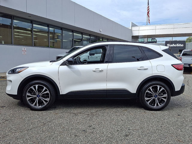 Certified 2022 Ford Escape SEL w/ SEL Stealth AWD Package image 5