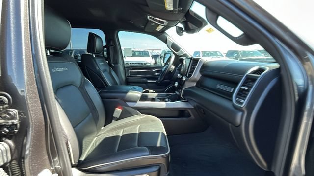 Used 2021 RAM 1500 Laramie w/ Sport Appearance Package AWD/4WD image 11