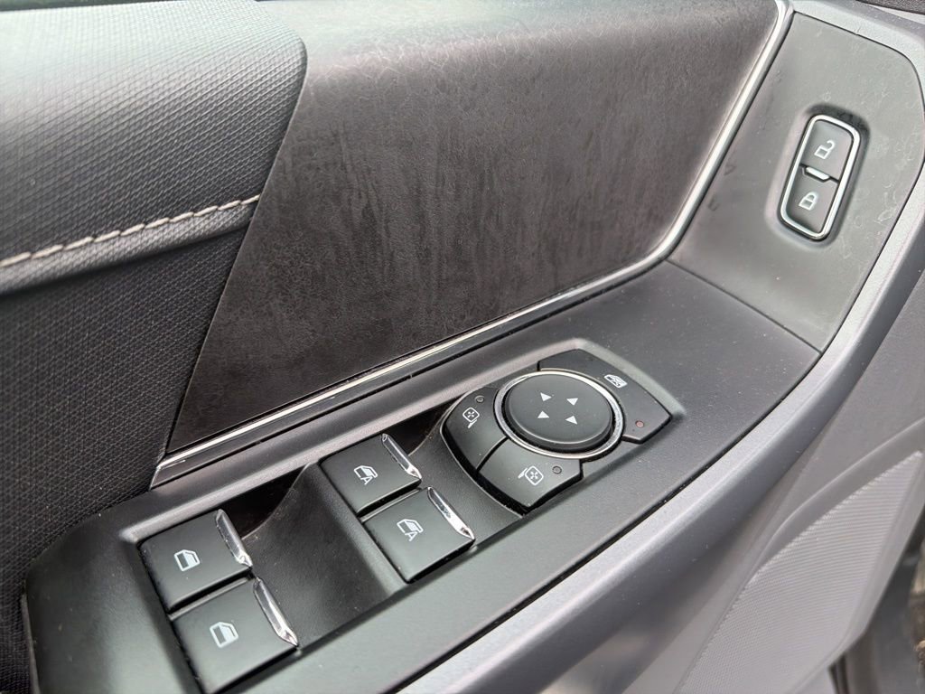 Certified 2025 Ford F150 XLT w/ Equipment Group 301A Standard image 15