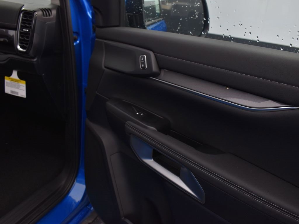 Certified 2025 Ford Ranger Lariat w/ FX4 Off-Road Package image 31