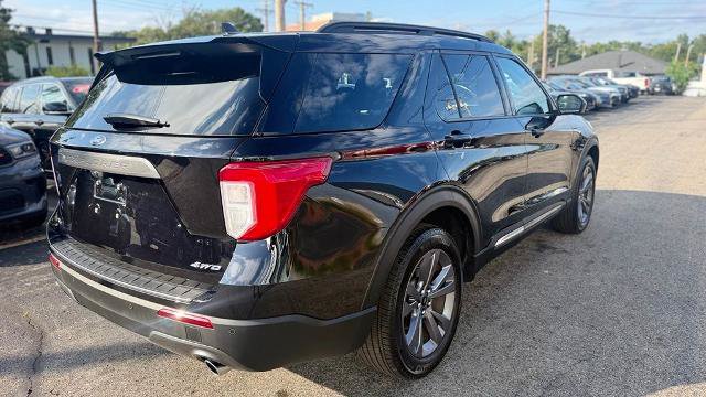 Certified 2023 Ford Explorer XLT w/ Equipment Group 202A AWD/4WD image 7