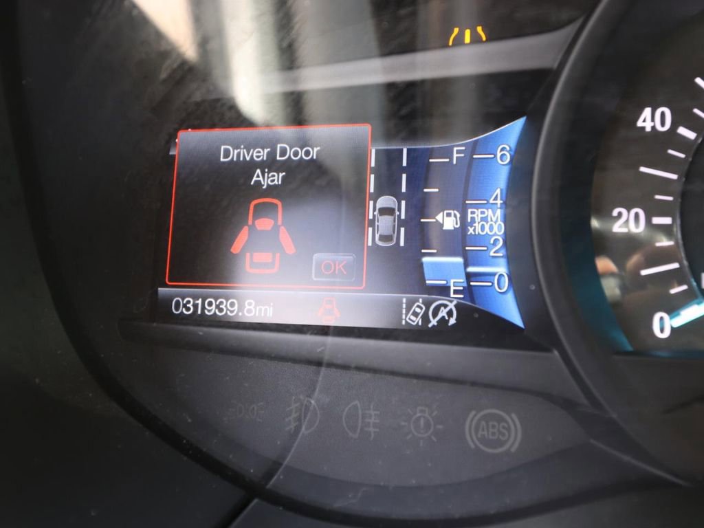 Certified 2023 Ford Edge SE w/ Black Appearance Package image 18