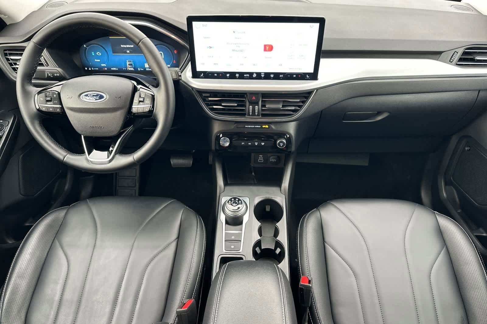 Certified 2025 Ford Escape SE w/ PHEV Premium Package image 9