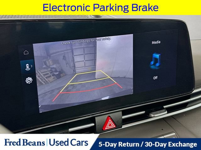 Used 2023 Hyundai Elantra SEL w/ Convenience Package image 18