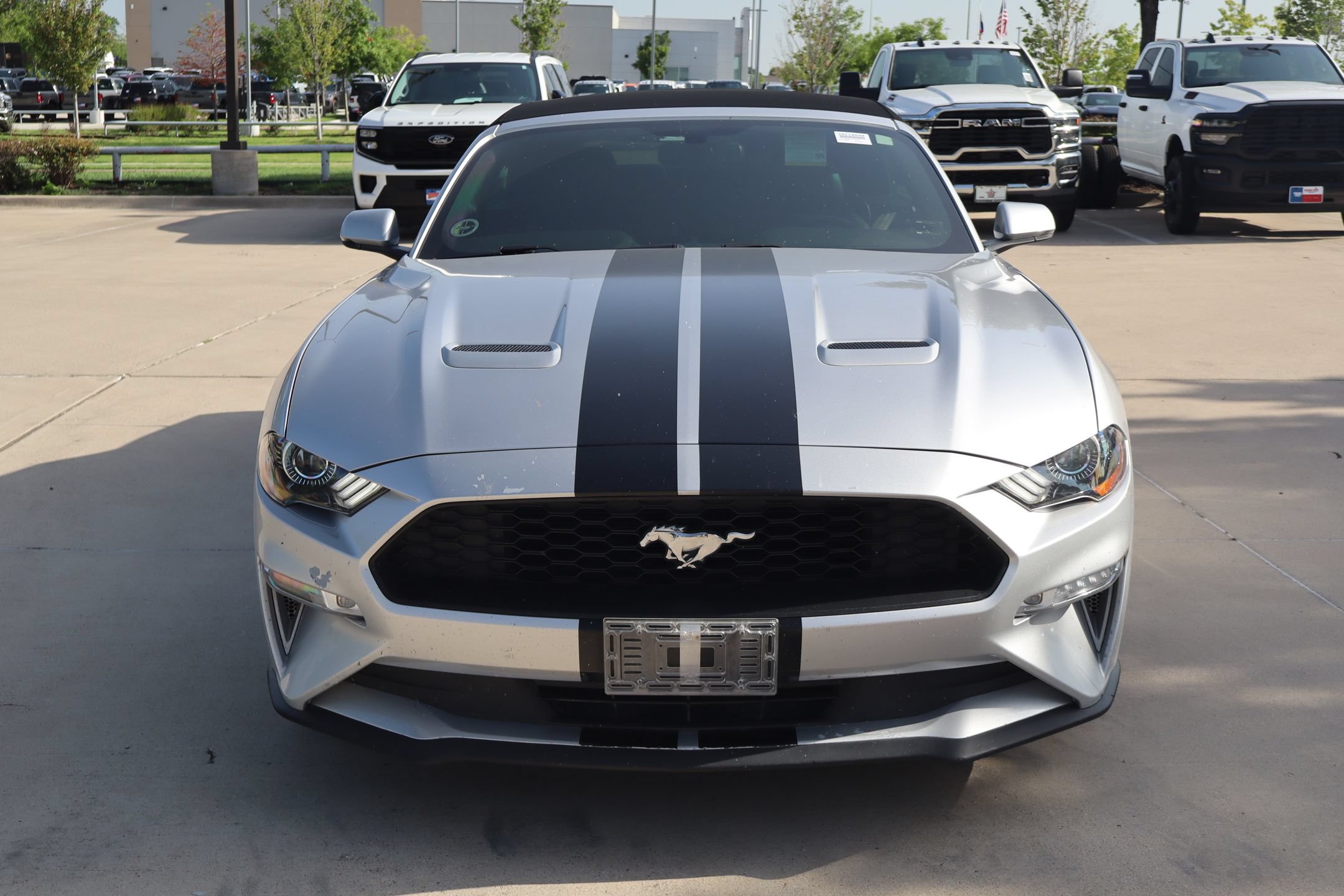 Certified 2018 Ford Mustang Premium w/ Equipment Group 201A RWD image 9