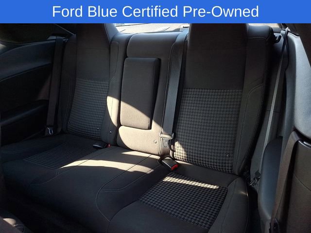Used 2017 Dodge Challenger SXT w/ Blacktop Package RWD image 12