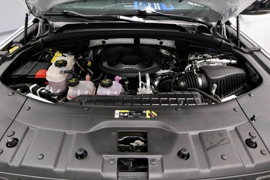 Used 2022 Jeep Grand Cherokee Trailhawk image 19