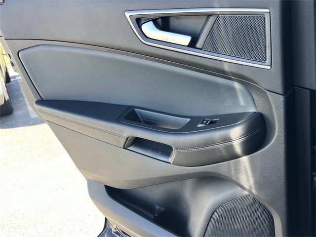 Certified 2024 Ford Edge SEL w/ Sport Appearance Package image 19