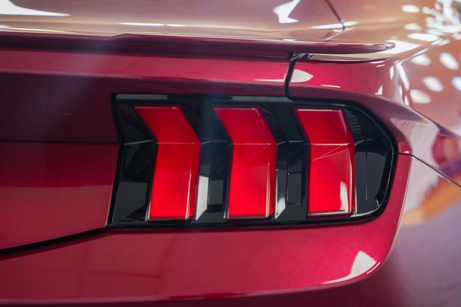 Certified 2025 Ford Mustang GT Premium RWD image 6